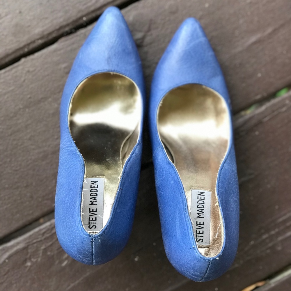 Steve Madden closed toed heels